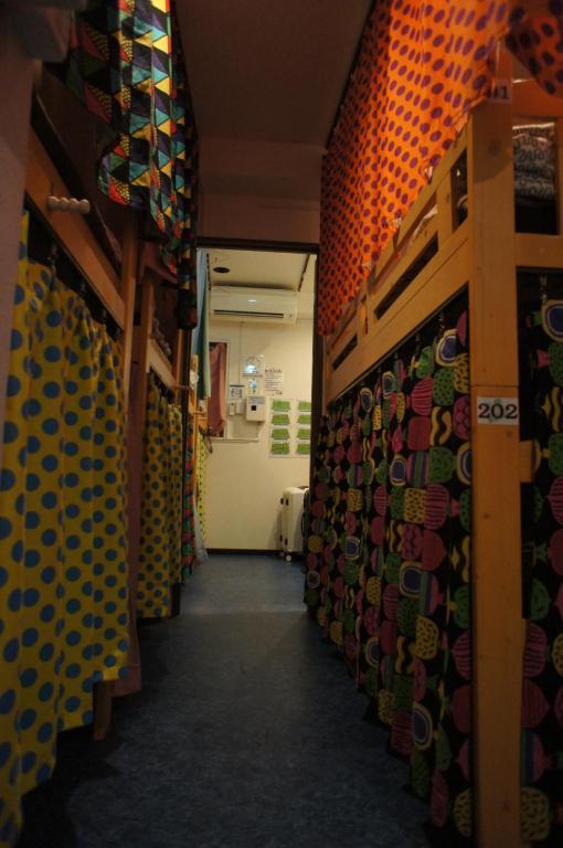 Hostel Base Point Осака Екстериор снимка